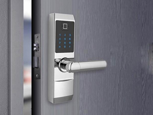 梅江24小时上门开锁公司