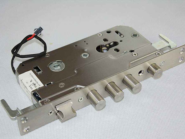 梅江24小时上门开锁公司