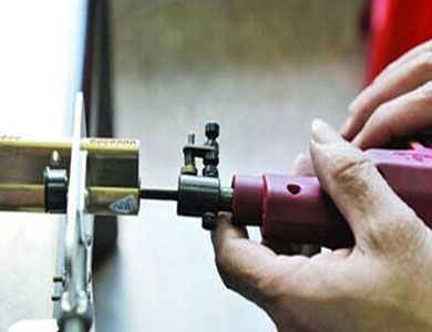 梅江24小时上门开锁公司